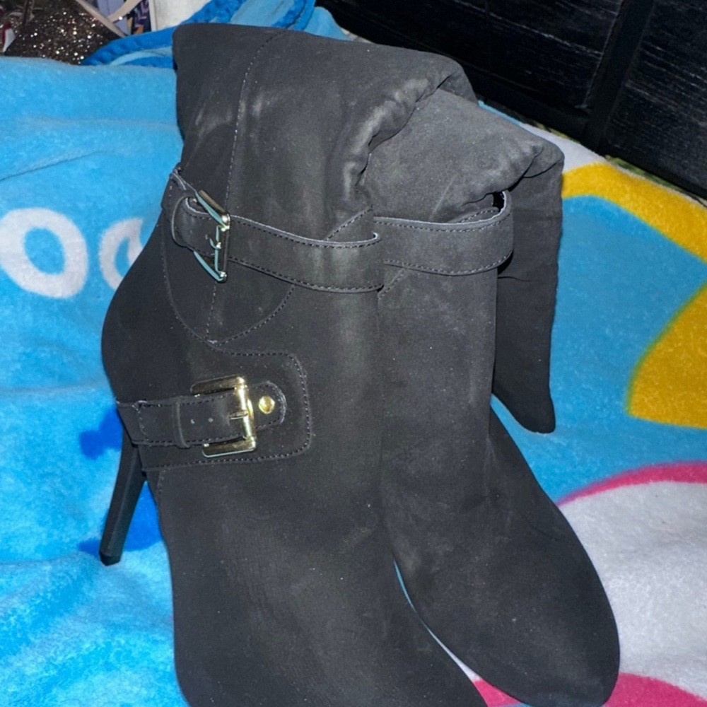 Stylish Black Women's Boots